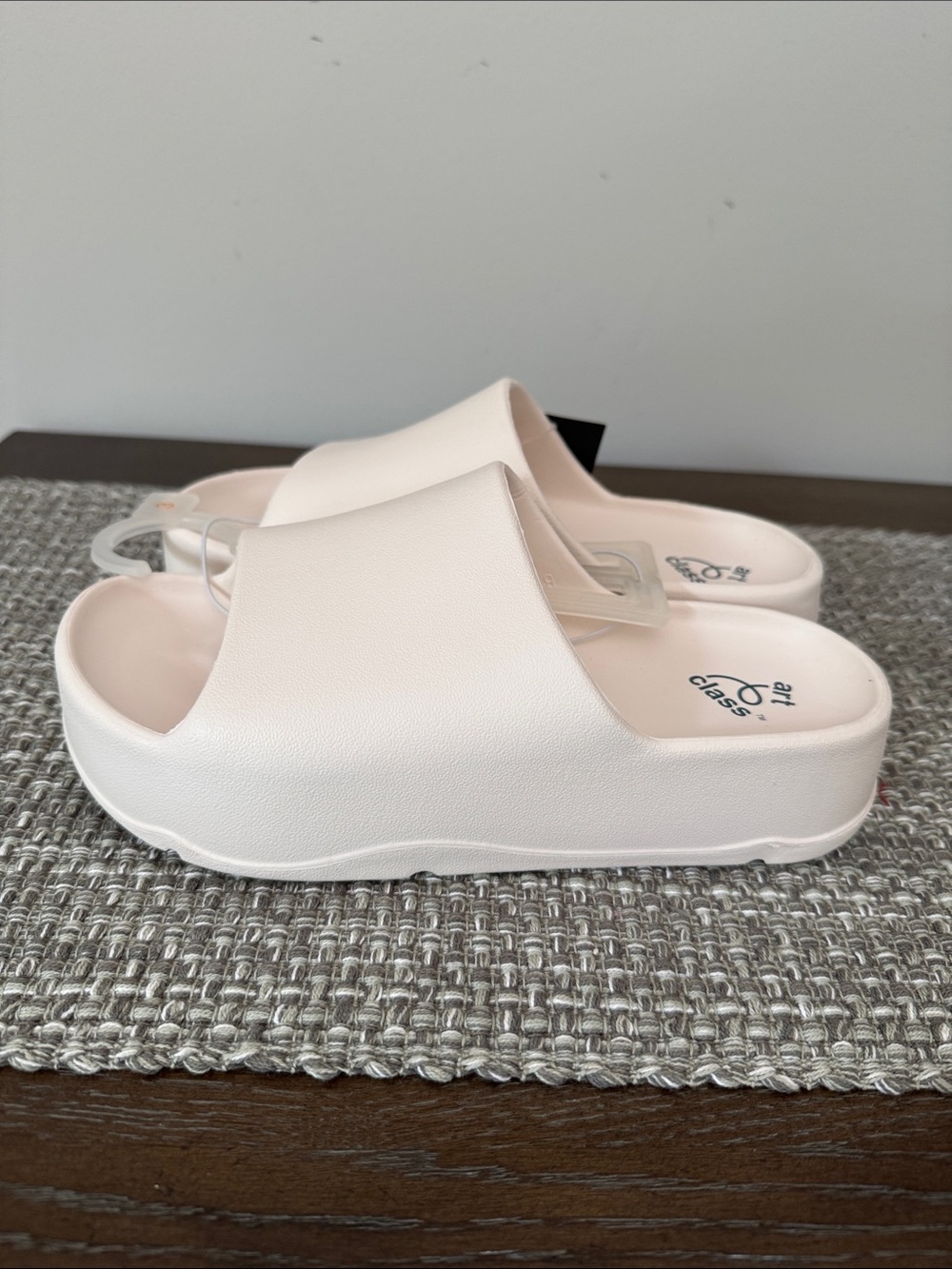 art class Edie Slip-On Platform Sandals Girls Size 3 New NWT